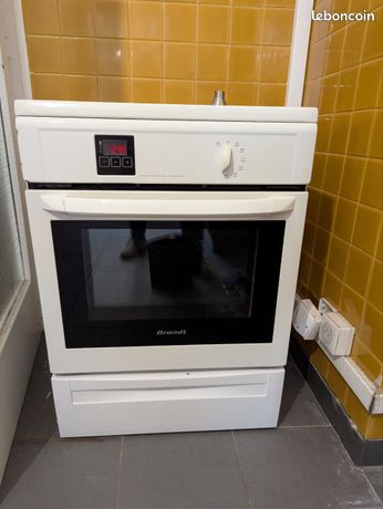 Cuisinière induction Brandt