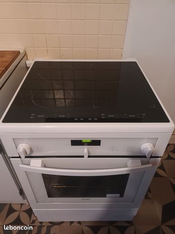 Cuisiniere induction Sauter