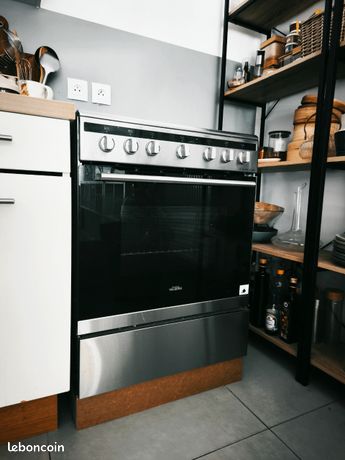 Cuisinière induction Valberg avec four intégré