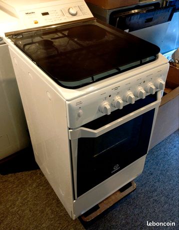 Cuisinière mixte multifonction Indesit révisé & garantie