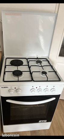 Cuisinière valberg four + 3 gaz + 1 électrique