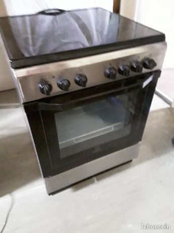 Cuisinière vitroceramique Indesit I6V6C X/FR