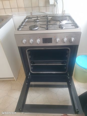 Cuisiniere amica mixte 3 feu gaz et 1 plaque electrique four electrique pas d