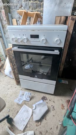 Cuisinière electroluxe