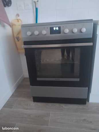 Cuisiniere-four brandt