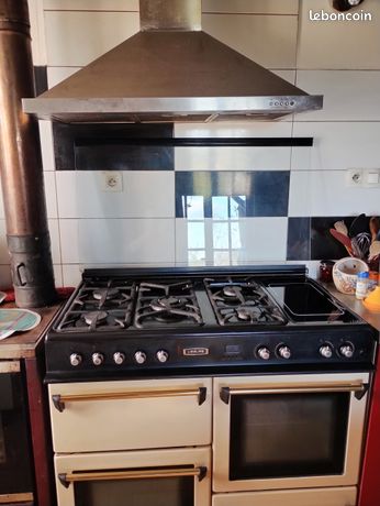 Cuisnière 5 feux et hotte