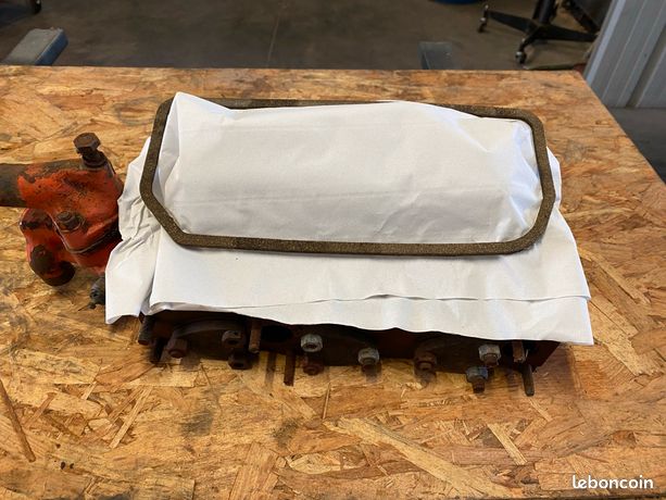 Culasse tracteur Renault d30