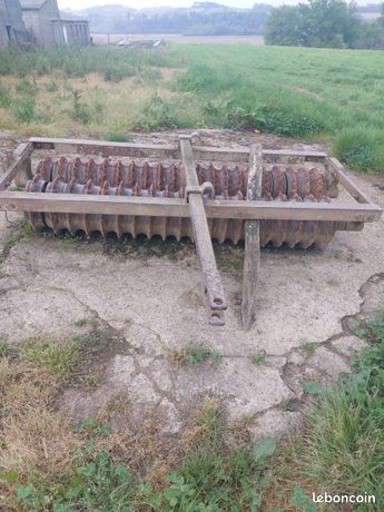 Cultipacker avec 3 points adaptable