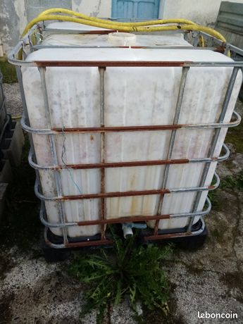 Cuve 1000l récupérateur d'eau de pluie