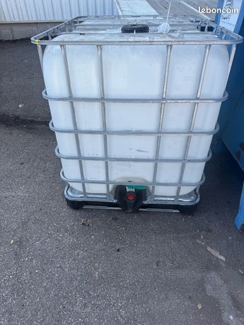 Cuve à eau 1000 litres