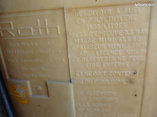 Cuve à gazoil avec pompe