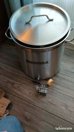 Cuve brassage Brewferm 35L neuve inox - Robinet sphérique couvercle graduations - Jamais utilisée + 45 bouteilles 75cl offertes