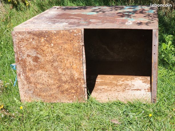 Cuve de stockage en métal