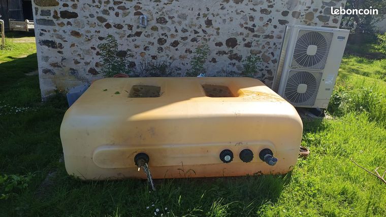 Cuve fuel 2000l en plastique