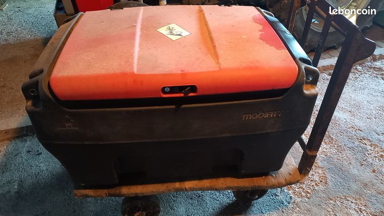 Cuve mobile MobiFitt 200l 12v pompe en panne