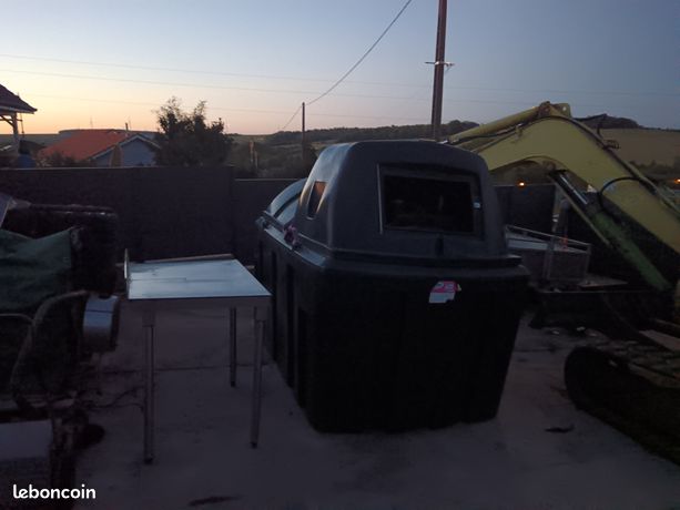 Cuve pvc fuel 2500 litres avec pompe