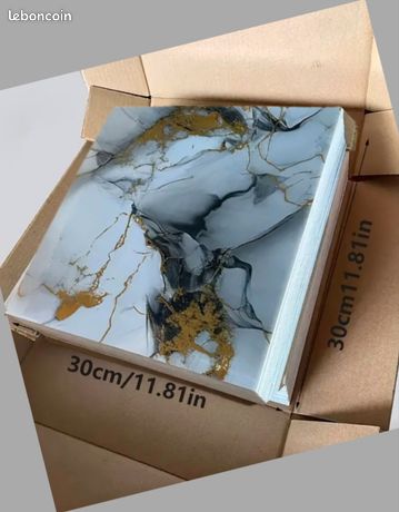 Dalles adhésives 30/30 140 pièces