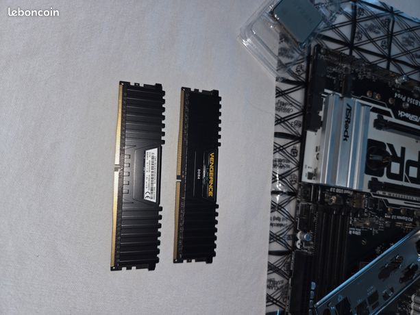 DDR4 Corsair 3000 MHz 16Go