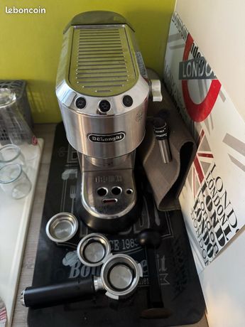 De'Longhi Dedica Style EC685.M