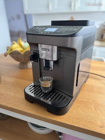De'Longhi Magnifica Evo Next ECAM312.80.TB comme neuve garantie 2 ans machine café grains