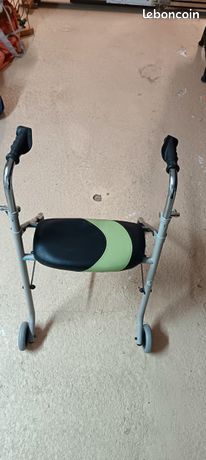 Déambulateur 2 roues avant