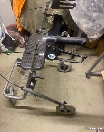 Déambulateur 4 roue