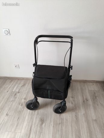 Déambulateur 4 roues