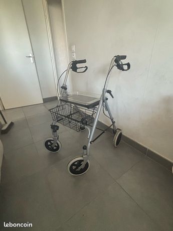 Déambulateur Médical