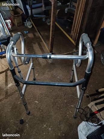 Déambulateur pliable