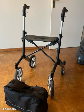 Déambulateur pliable