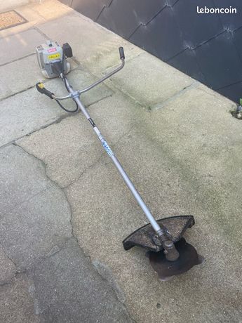 Débroussailleuse thermique Ryobi