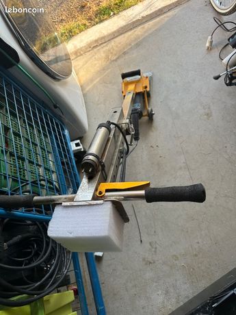 Décolleuse de revêtement de sol