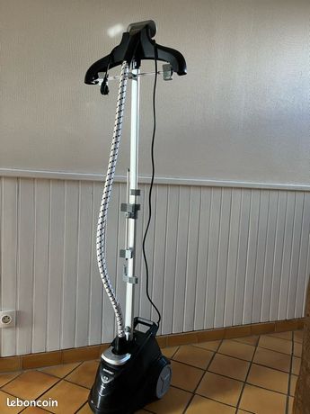 Défroisser vapeur vertical