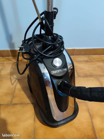 Defroisseur vapeur vertical StreamOne