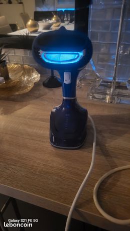 Défroisseur vapeur