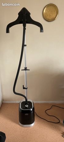 Défroisseur vertical Calor