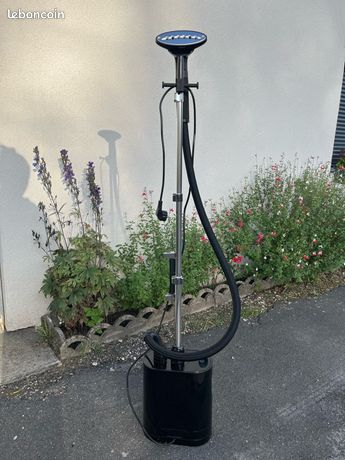 Défroisseur vepeur vertical steamone
