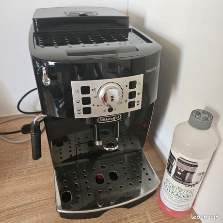 Delonghi magnifica S Machine à café entretenu
