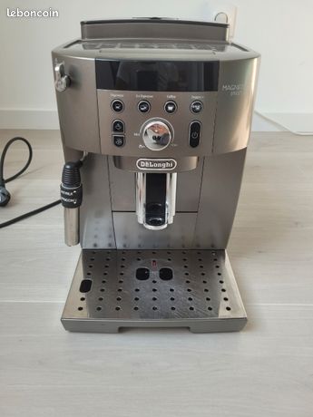 Delonghi magnifica S smart