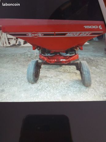 Demandeur à engrais