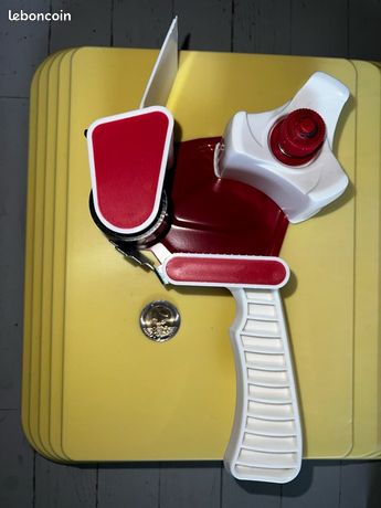 Dérouleur Ruban adhésif