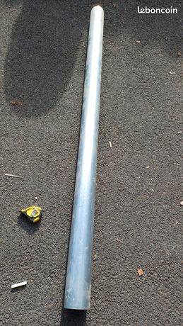 Descente d'eau de pluie en zinc