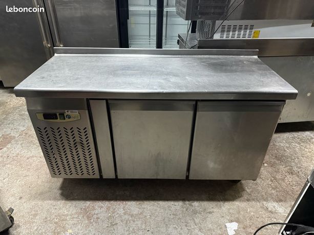 Desserte 2 portes réfrigérée positive