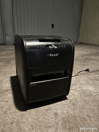 Destructeur de documents Rexel 80x