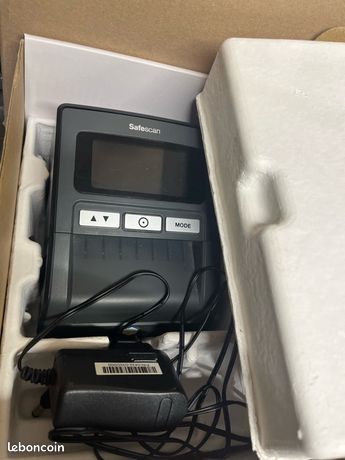 Détecteur de faux billets