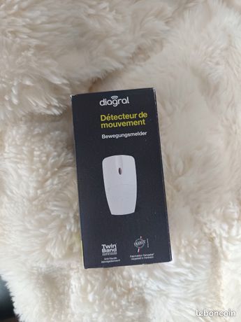 Détecteur de mouvement diagral alarme neuf