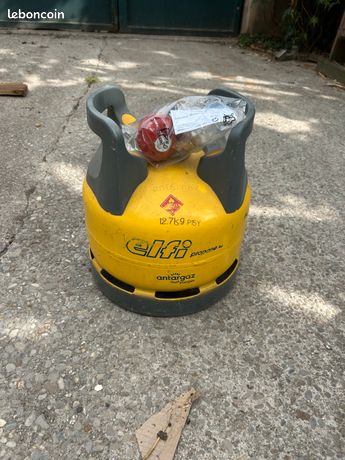 Detendeur gaz neuf + bouteille