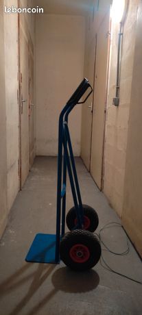 Diable en tube acier