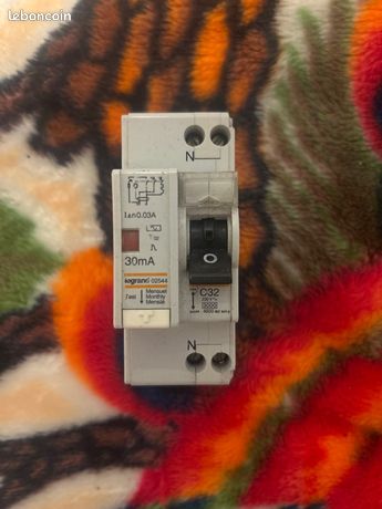 Différenciel Legrand 32A 30mA