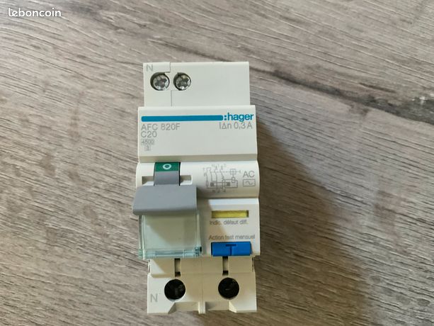 Disjoncteur hager 20 ampères 30 ma